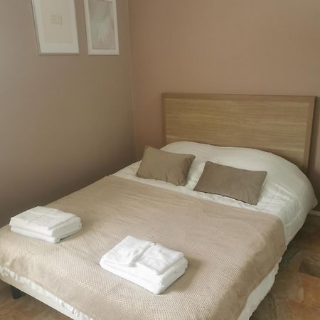 Appartement 3 , Disneyland - Parking Gratuit - Maison Des Platanes Meaux Zewnętrze zdjęcie