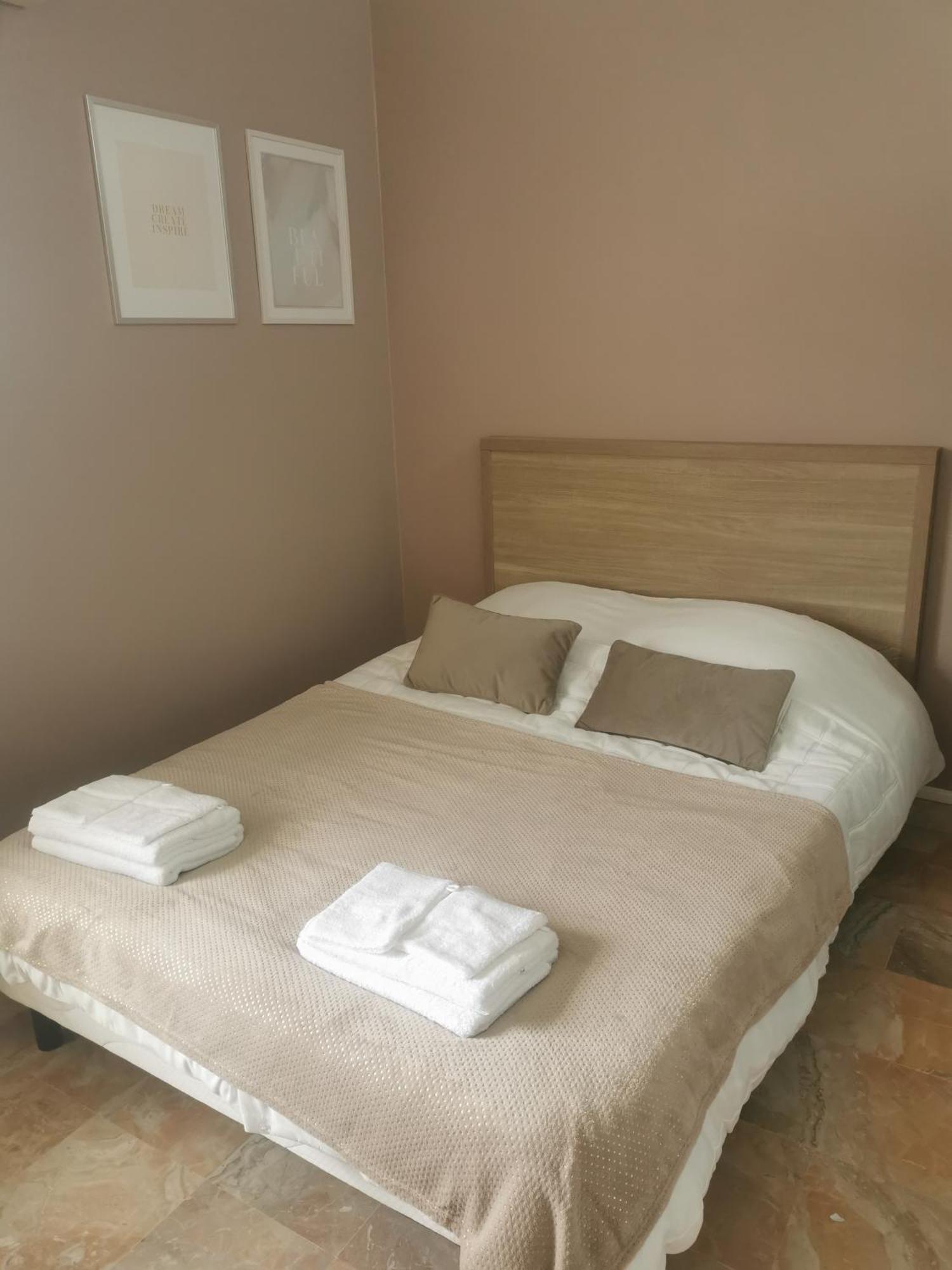 Appartement 3 , Disneyland - Parking Gratuit - Maison Des Platanes Meaux Zewnętrze zdjęcie